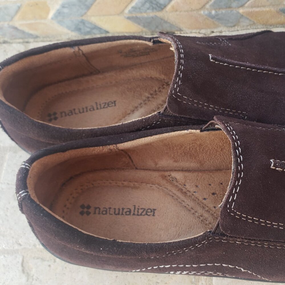 Brown Naturalizer Suede Casual Shoes Flats - Size 7 - Picture 3 of 8